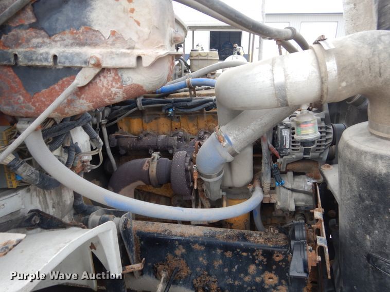 image for item HU9991 1999 Freightliner FL60  utility / service truck