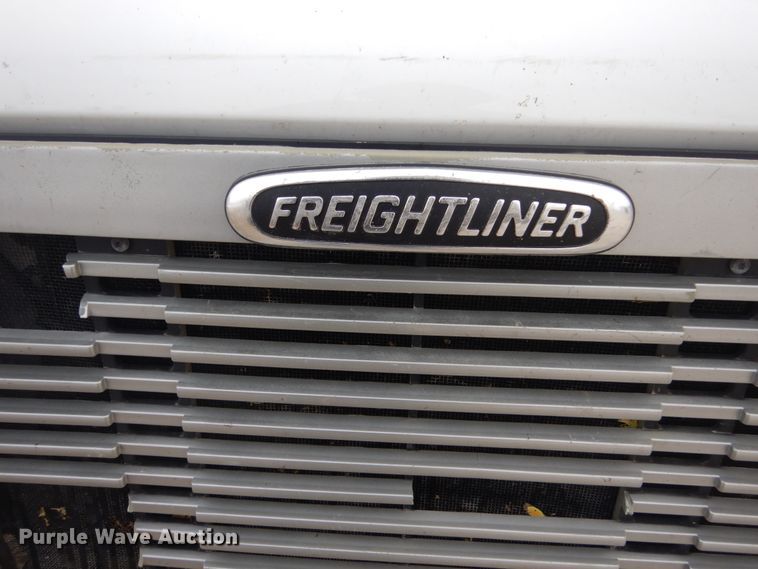image for item HU9991 1999 Freightliner FL60  utility / service truck
