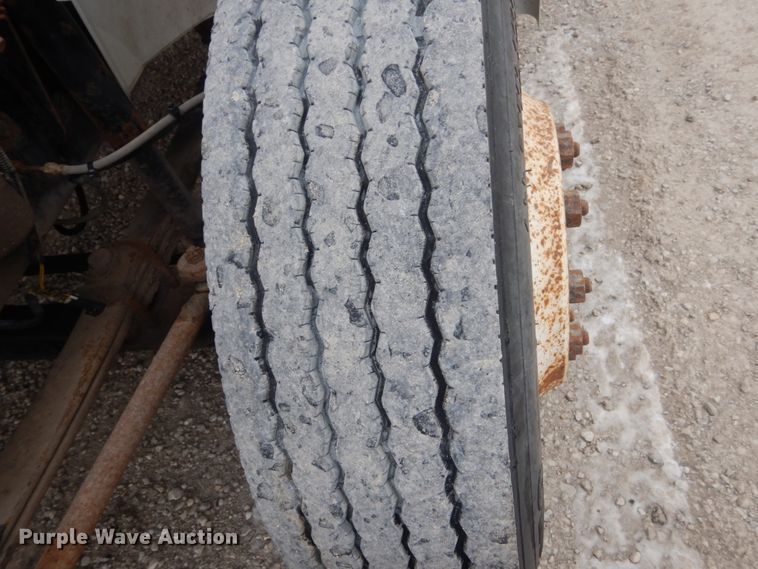 image for item HU9991 1999 Freightliner FL60  utility / service truck