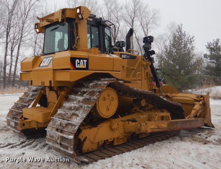 image for item HU9998 2014 Caterpillar D6T LGP  dozer