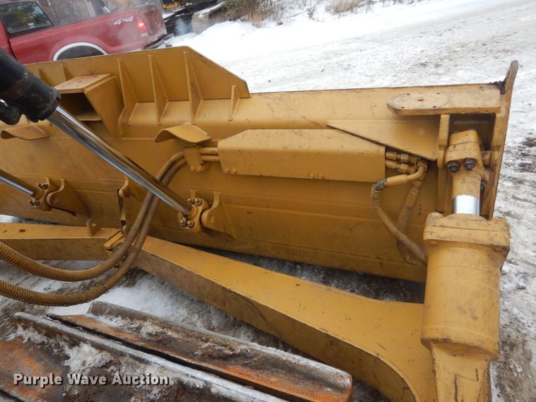 image for item HU9998 2014 Caterpillar D6T LGP  dozer