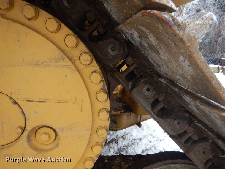 image for item HU9998 2014 Caterpillar D6T LGP  dozer