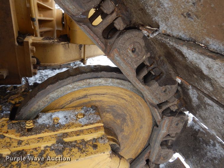 image for item HU9998 2014 Caterpillar D6T LGP  dozer