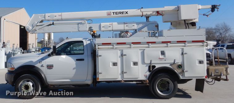image for item HV9580 2011 Dodge Ram 5500  bucket truck