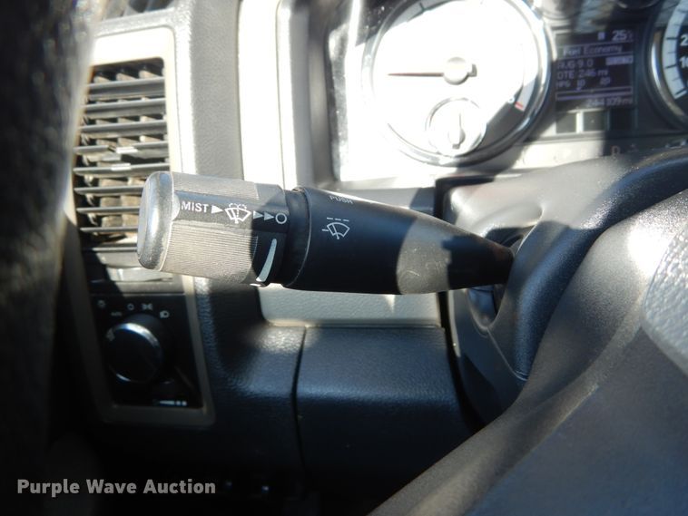 image for item HV9580 2011 Dodge Ram 5500  bucket truck