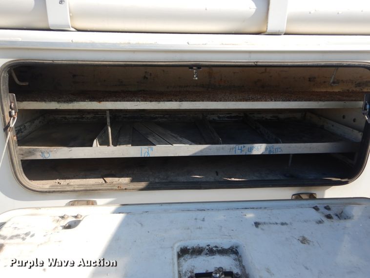 image for item HV9580 2011 Dodge Ram 5500  bucket truck