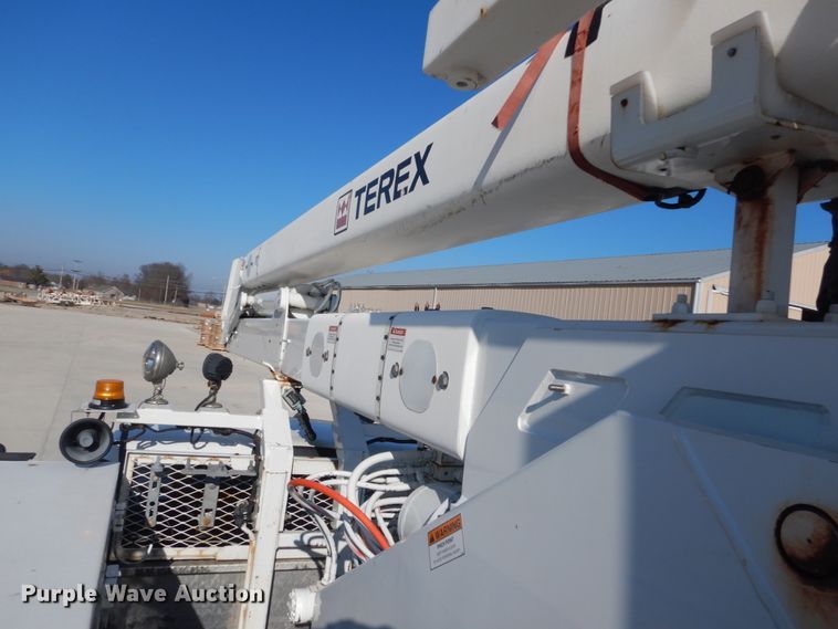 image for item HV9580 2011 Dodge Ram 5500  bucket truck