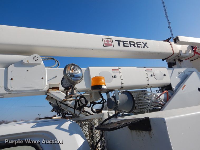 image for item HV9580 2011 Dodge Ram 5500  bucket truck