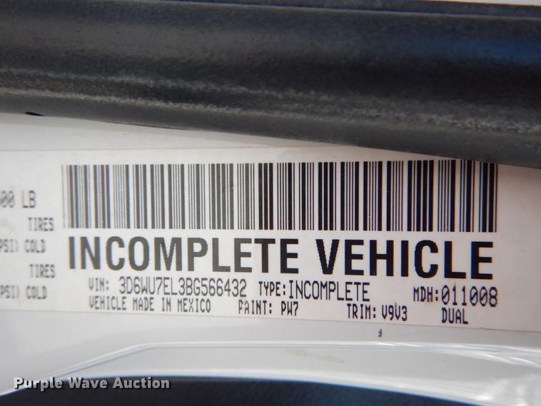 image for item HV9580 2011 Dodge Ram 5500  bucket truck