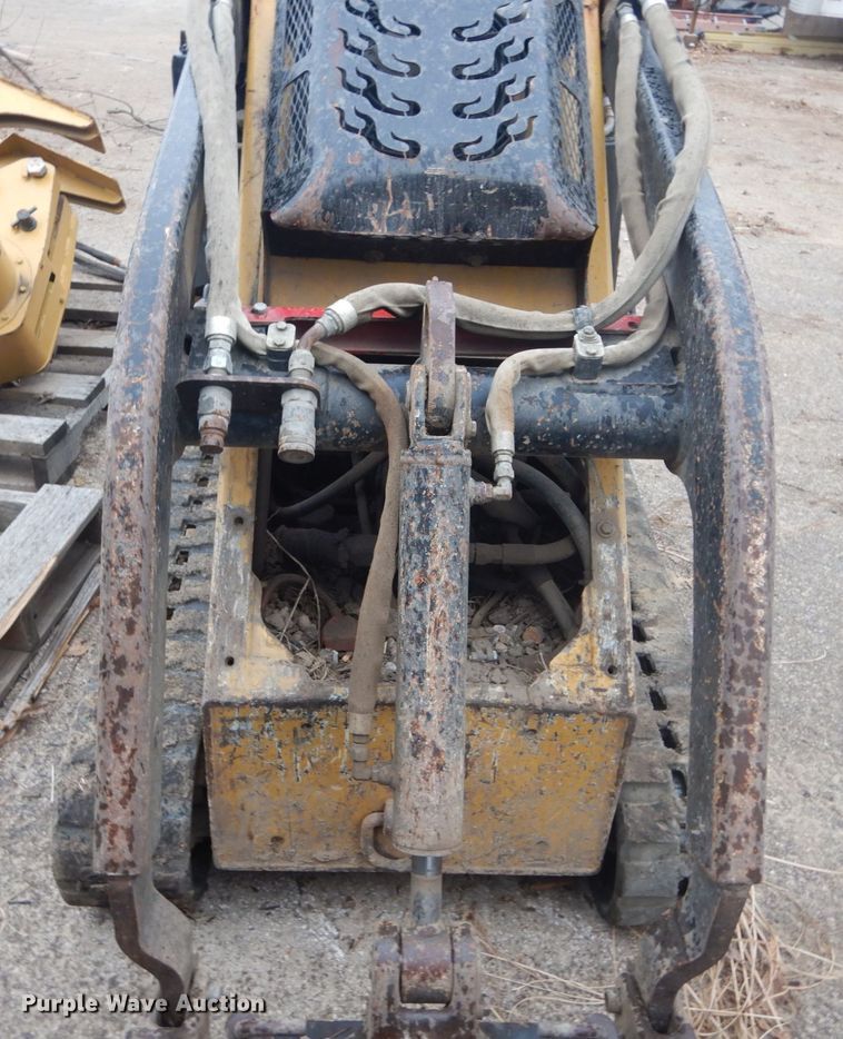 image for item HV9603 2007 Vermeer S600TX  compact utility loader