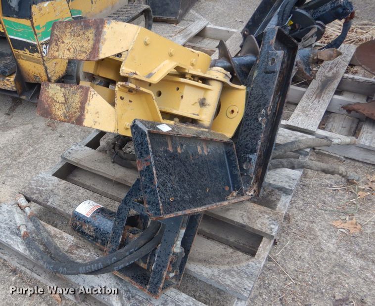 image for item HV9603 2007 Vermeer S600TX  compact utility loader