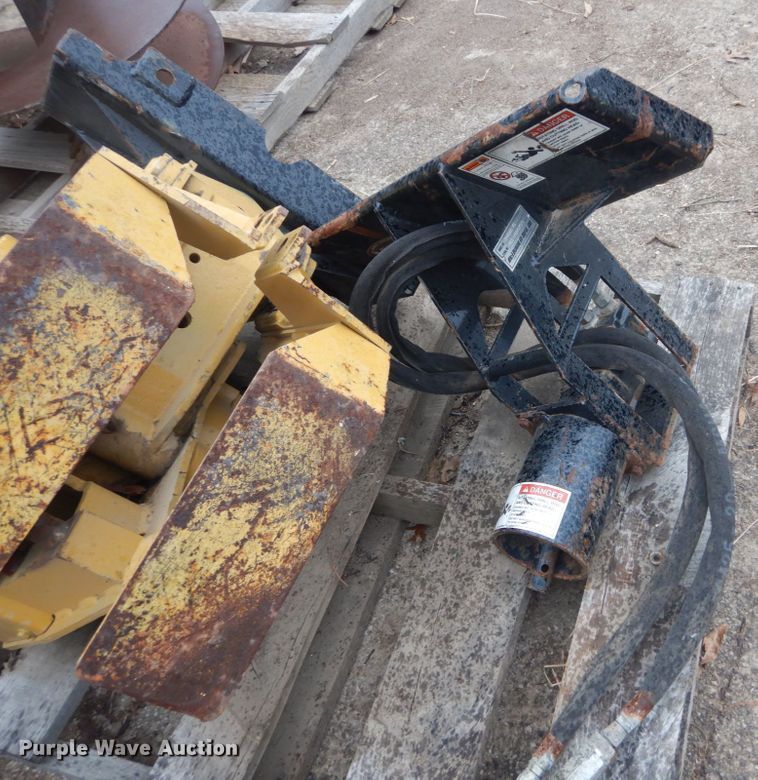 image for item HV9603 2007 Vermeer S600TX  compact utility loader