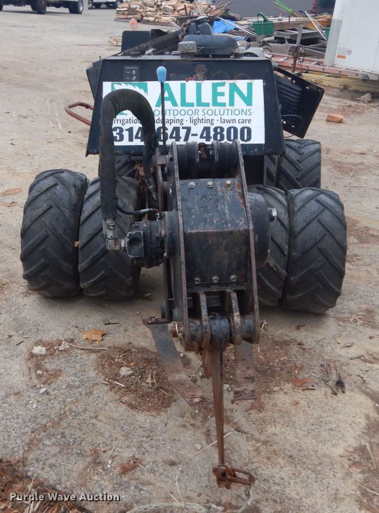 image for item HV9604 2001 Ditch Witch 410 SX  trencher