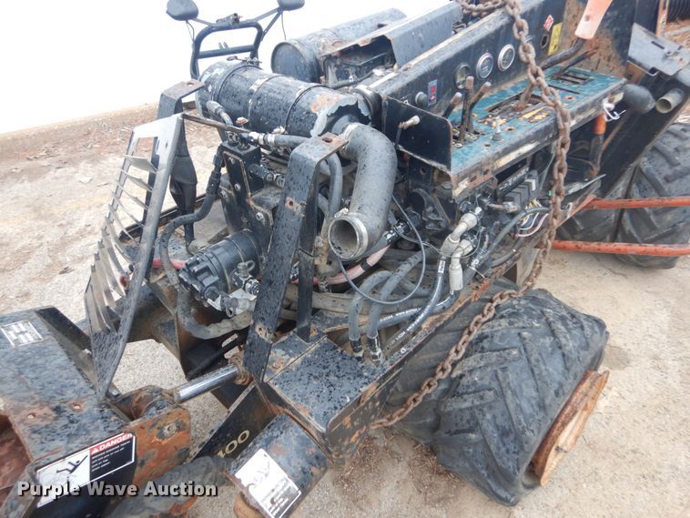 image for item HV9604 2001 Ditch Witch 410 SX  trencher