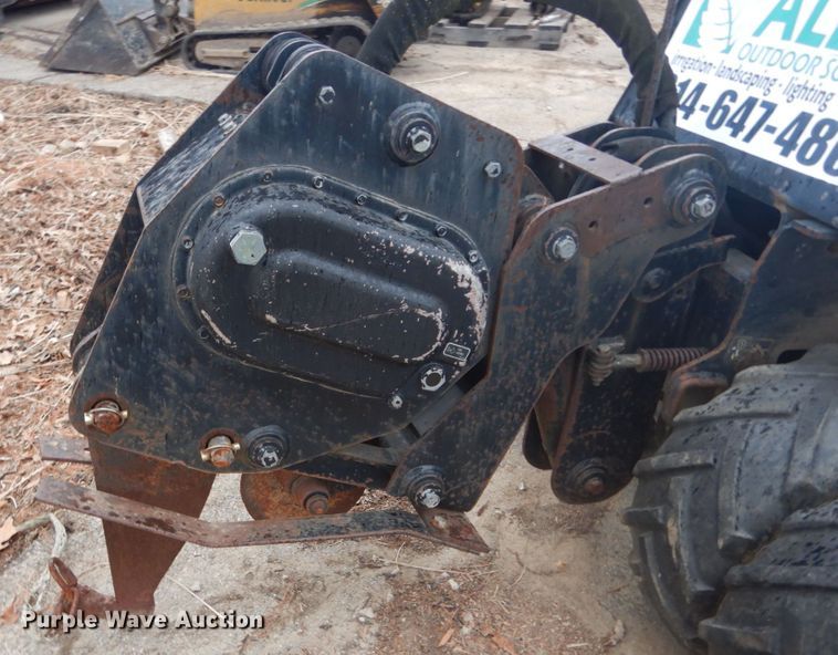image for item HV9604 2001 Ditch Witch 410 SX  trencher