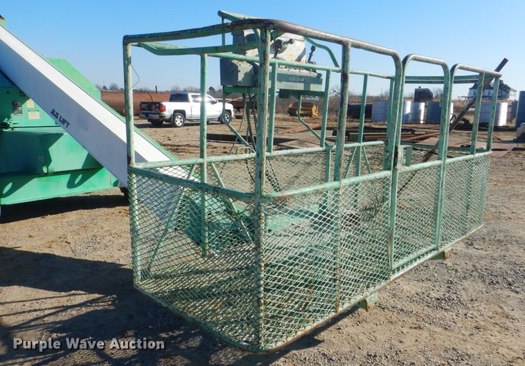 image for item HW9797 1993 JLG 60H  boom lift