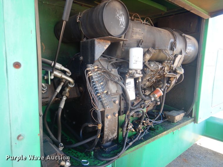 image for item HW9797 1993 JLG 60H  boom lift