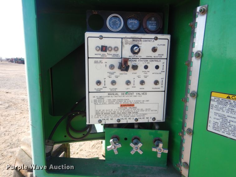 image for item HW9797 1993 JLG 60H  boom lift