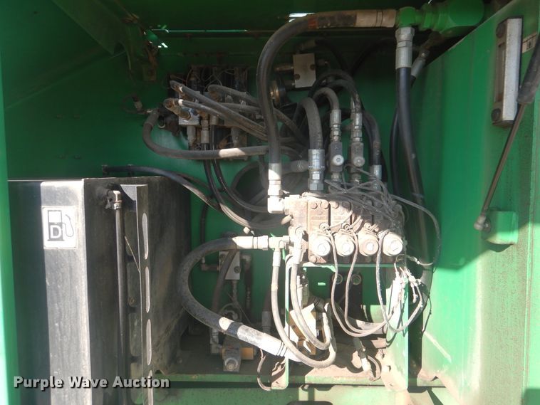 image for item HW9797 1993 JLG 60H  boom lift