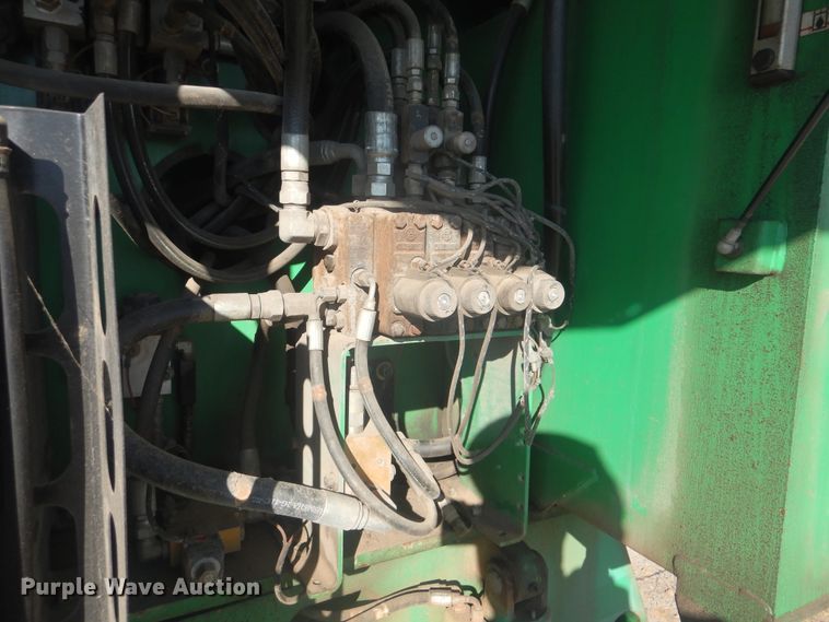 image for item HW9797 1993 JLG 60H  boom lift