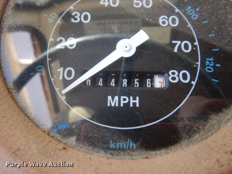 image for item IG9152 1977 Ford 750  bucket truck