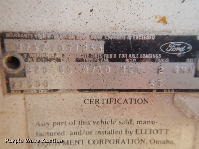 image for item IG9152 1977 Ford 750  bucket truck