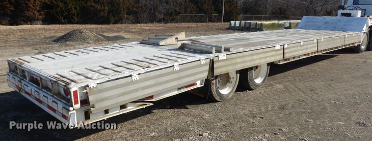 image for item IG9153 1986 Wilson 4860-FT  drop deck equipment trailer