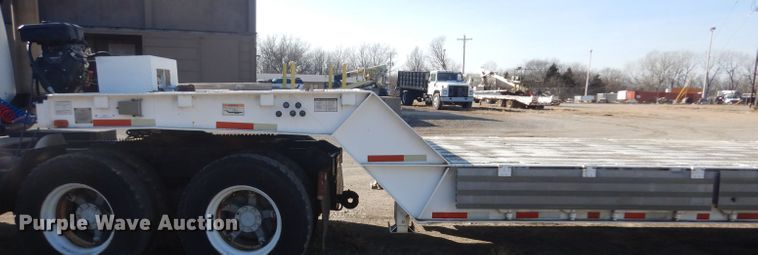 image for item IG9153 1986 Wilson 4860-FT  drop deck equipment trailer