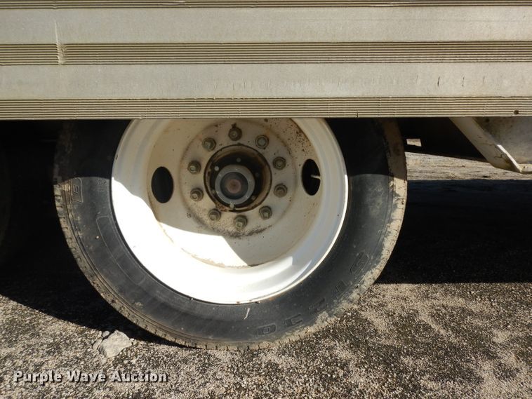 image for item IG9153 1986 Wilson 4860-FT  drop deck equipment trailer