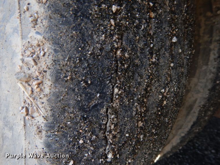 image for item IG9153 1986 Wilson 4860-FT  drop deck equipment trailer