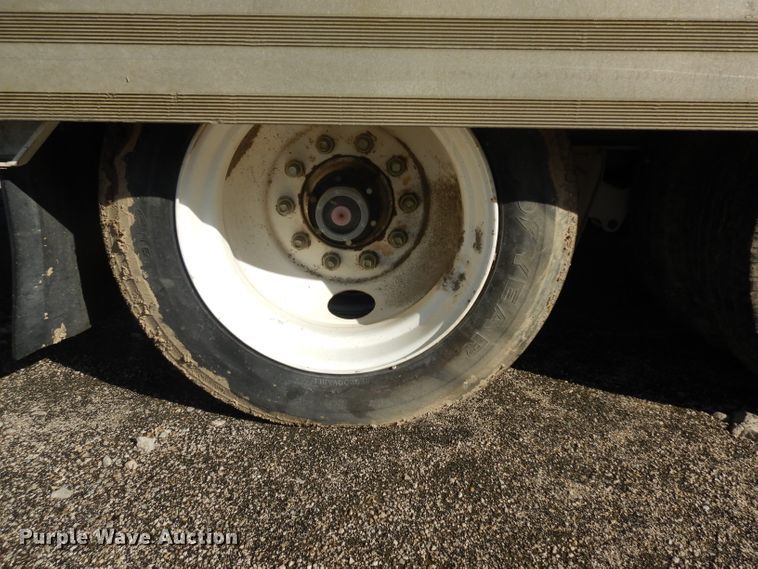 image for item IG9153 1986 Wilson 4860-FT  drop deck equipment trailer