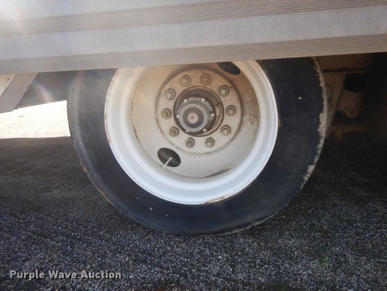 image for item IG9153 1986 Wilson 4860-FT  drop deck equipment trailer