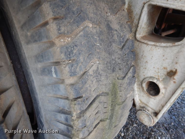 image for item IG9154 1963 Fruehauf  pneumatic dry bulk trailer