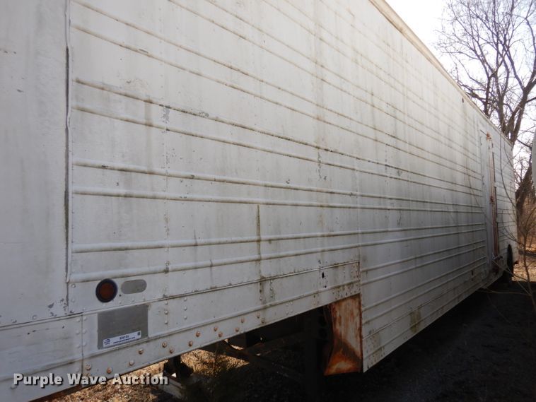 image for item IG9155 1972 Great Dane 742DD-42  dry van trailer