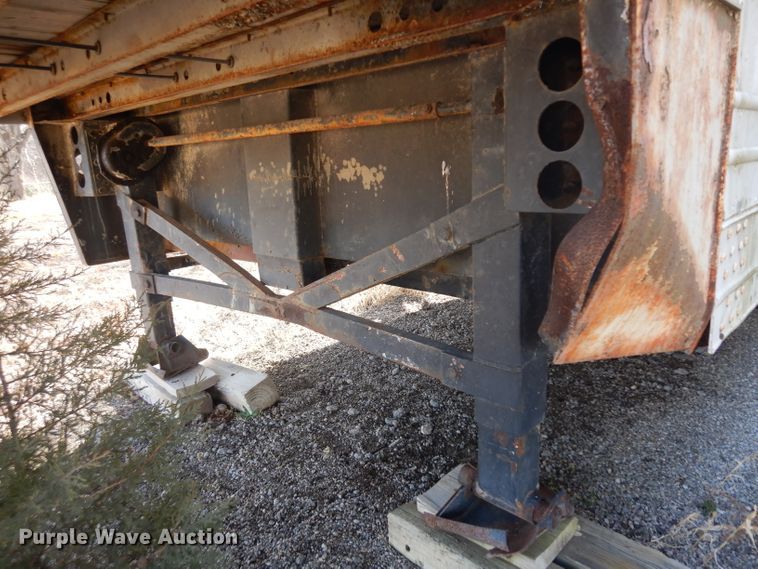 image for item IG9155 1972 Great Dane 742DD-42  dry van trailer