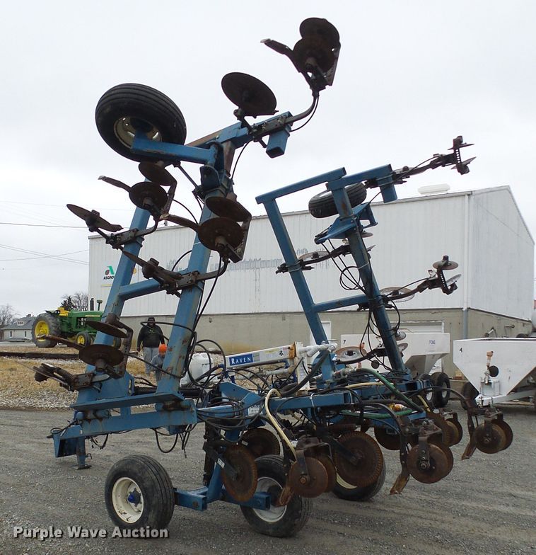 image for item DC2768 2004 Ag Systems Nitromaster 7000  anhydrous ammonia applicator