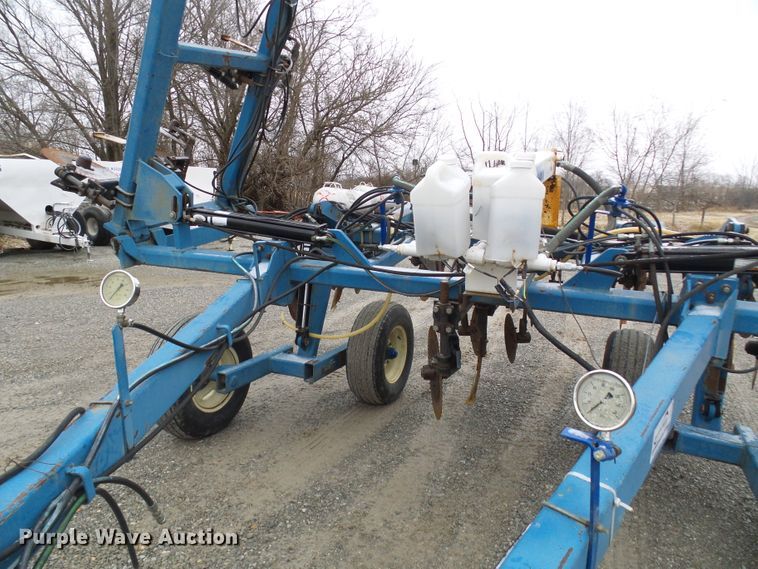 image for item DC2768 2004 Ag Systems Nitromaster 7000  anhydrous ammonia applicator