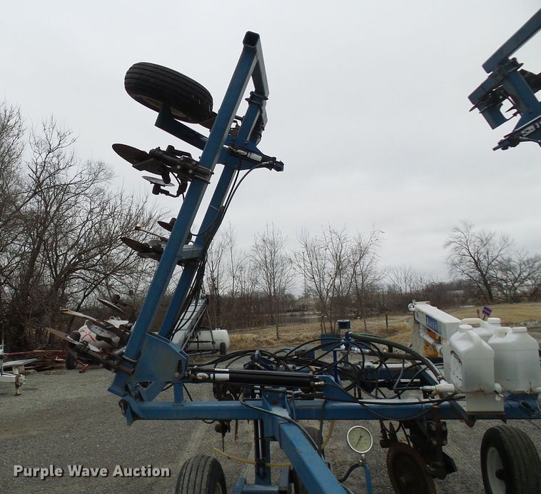 image for item DC2768 2004 Ag Systems Nitromaster 7000  anhydrous ammonia applicator