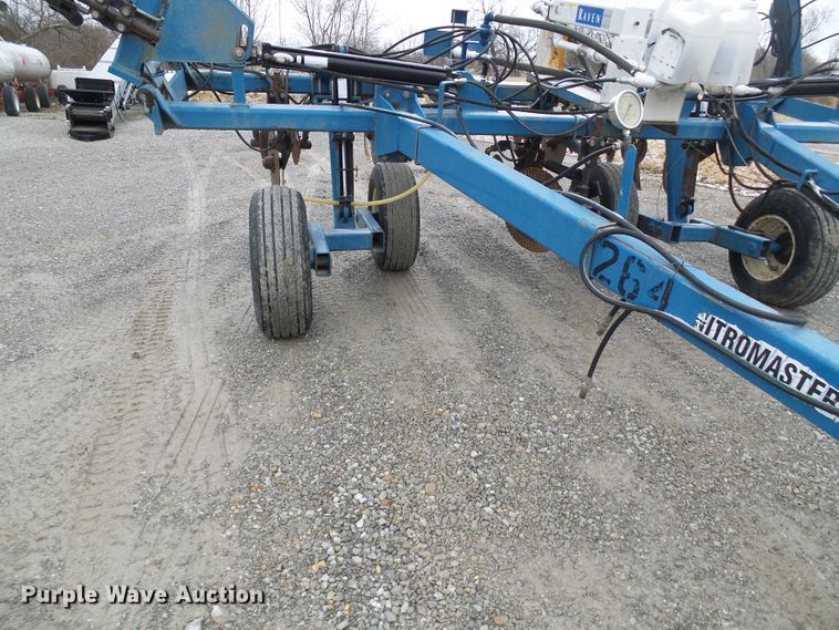 image for item DC2768 2004 Ag Systems Nitromaster 7000  anhydrous ammonia applicator