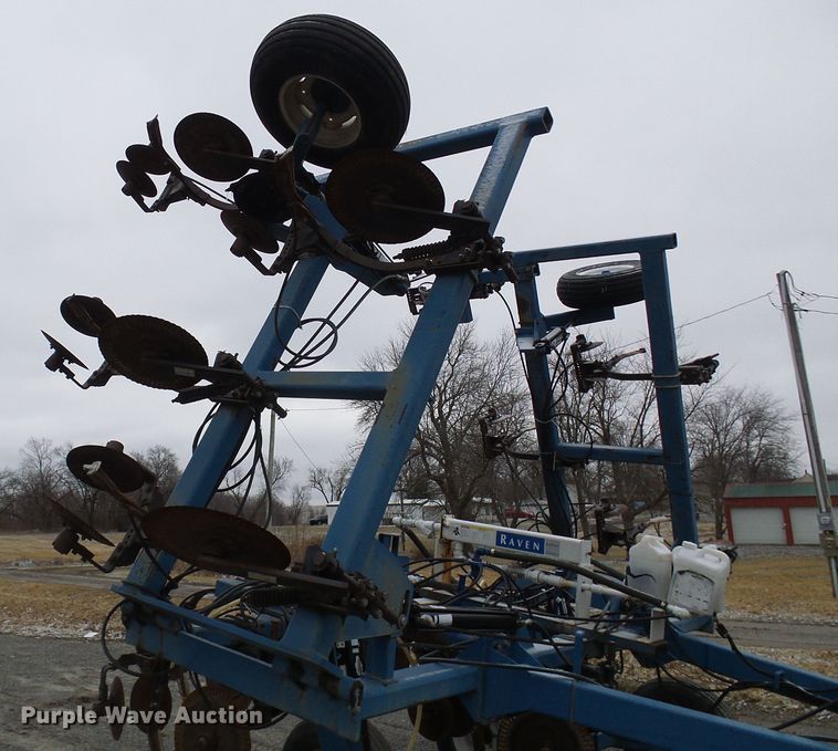 image for item DC2768 2004 Ag Systems Nitromaster 7000  anhydrous ammonia applicator