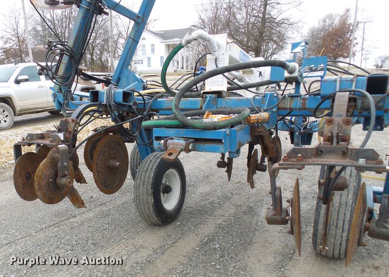 image for item DC2768 2004 Ag Systems Nitromaster 7000  anhydrous ammonia applicator