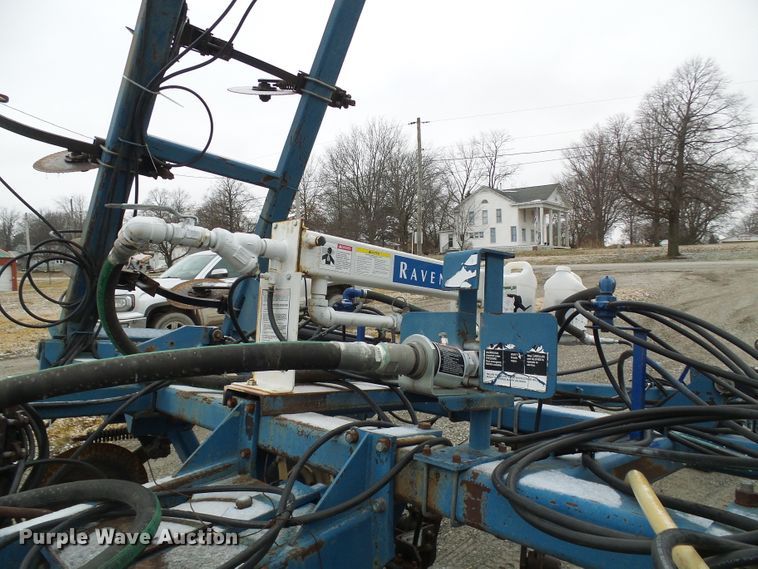 image for item DC2768 2004 Ag Systems Nitromaster 7000  anhydrous ammonia applicator