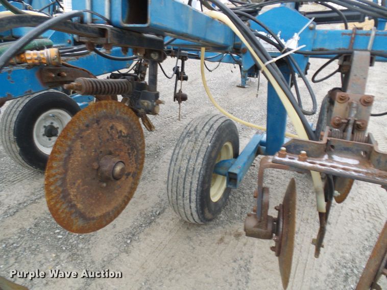 image for item DC2768 2004 Ag Systems Nitromaster 7000  anhydrous ammonia applicator