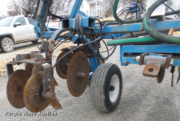 image for item DC2768 2004 Ag Systems Nitromaster 7000  anhydrous ammonia applicator