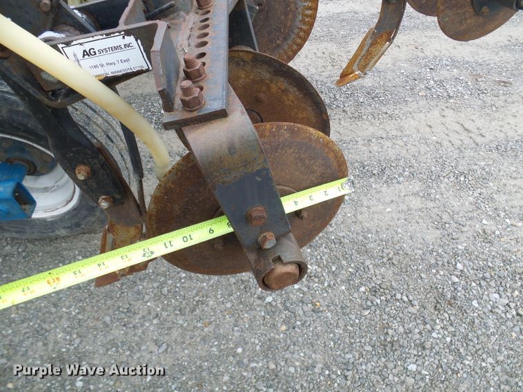 image for item DC2768 2004 Ag Systems Nitromaster 7000  anhydrous ammonia applicator