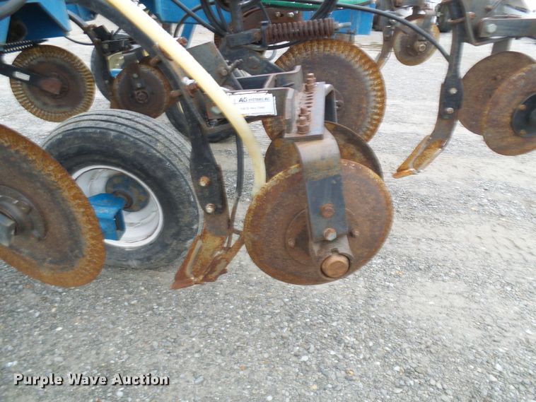 image for item DC2768 2004 Ag Systems Nitromaster 7000  anhydrous ammonia applicator