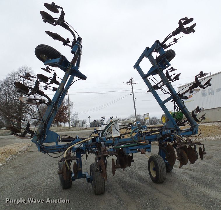 image for item DC2768 2004 Ag Systems Nitromaster 7000  anhydrous ammonia applicator