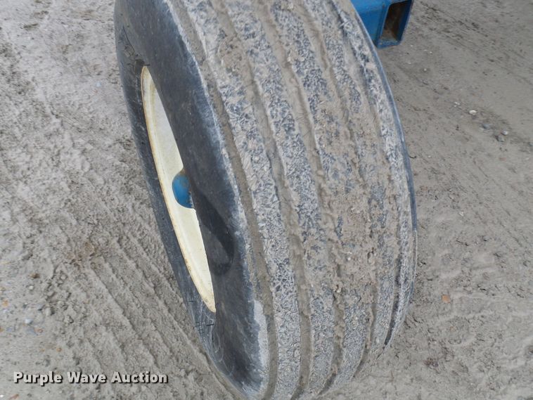 image for item DC2769 2004 Ag Systems Nitromaster 7000  anhydrous ammonia applicator