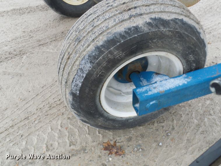 image for item DC2769 2004 Ag Systems Nitromaster 7000  anhydrous ammonia applicator