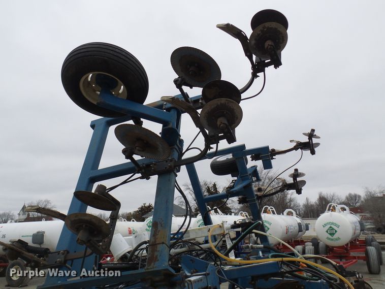 image for item DC2769 2004 Ag Systems Nitromaster 7000  anhydrous ammonia applicator